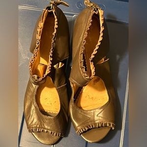 Cute leather heels by Miss Albright sz8.